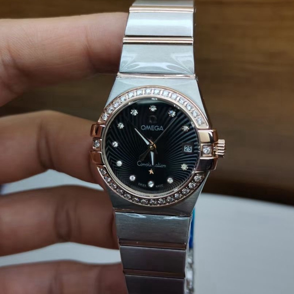 オメガ時計正面デザイン